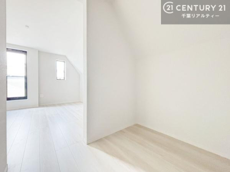 ���[ �E�H�[�N�C���N���[�[�b�g�t���ł��B��������̂��m���Ȃǂ����[���Ă��������ł��ˁI���ɂ���@�������ȂǋG�ߕ��̑傫�ȉƓd�����[�ł��܂��B