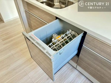 �L�b�`�� �H��@�t���I�Z��������~��͎�r��h�~�Ƃ��đ劈�􂵂܂��I�r���g�C���d�l�Ȃ̂ŁA�ꏊ����炸�����X�y�[�X���L���g���Ď�ۂ悭��Ƃ��o���܂��I