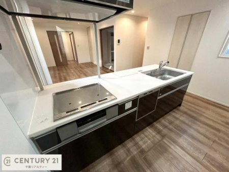 �L�b�`�� ���[�X�y�[�X���L�x�ŁA�����X�y�[�X���X�b�L���ƕЕt���Ђ�`�����p�ł��܂��I
���K�ɍ�Ƃ��ł��܂��I�����̗���������܂��I