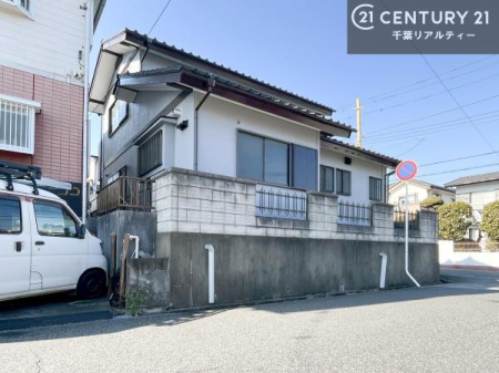 ���̑����n �����T���̂������E���v�]�E������ȂǁA���Ȃ�ƕ��ЃX�^�b�t�܂ł��\���t�����������I�s���Y�Ɋւ��邱�ƂȂ�A�ǂ̂悤�Ȃ��Ƃł����S���ӑΉ������Ē����܂��B
