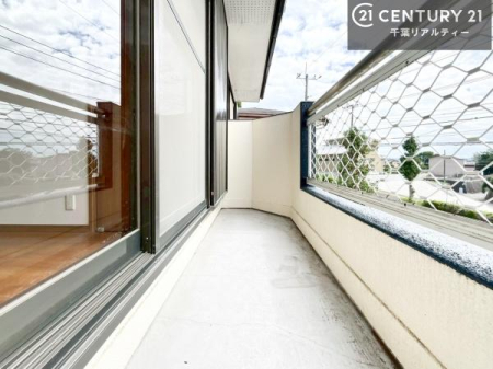 �o���R�j�[ �z������ǍD�ȃo���R�j�[�ł��I���ꂽ���ɂ͐�������n����J���I�Ȏ��Ԃ��y���߂܂��B