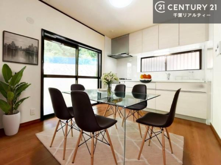 ���r���O �Ƌ��CG�p�[�X�ł��B�傫�ȑ�����z���������Ղ蒍�����̂ŐS�n�悢���Z�܂��ł�