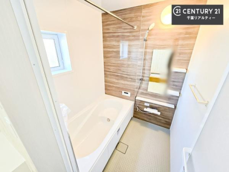 ���� 1���̔�����������Ɩ����Ă���闁���ł��B
�������̑f�G�ȃ����N�[�[�V�����ꏊ�ł��ˁB