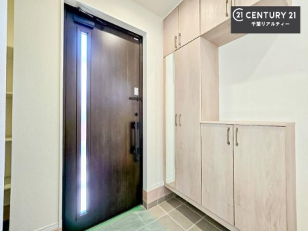 ���� ���ċA���Ă��Ă��A�������܁I�����������Ȃ�A�D�����}������Ă�����ԂɂȂ��Ă��܂��B
���邭��������錺�ւł��I