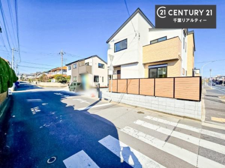 �O�ʓ��H�܂ތ��n�ʐ^ ���ӊ���A���q�l�̂���]�ɍ������������ꏏ�ɂ��ē���v���܂��B�Z��[���A�h�o�C�U�[�ɂ�邲���k������܂��B���Ђ͂��₢���킹�ɑ��Ή����܂��I���҂������܂���I