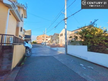 �O�ʓ��H�܂ތ��n�ʐ^ �O�ʓ��H��6���I�z����ǍD�ȗ��n�ł��B
�Ԍɓ��ꂪ���ȕ������S�ł��ˁB