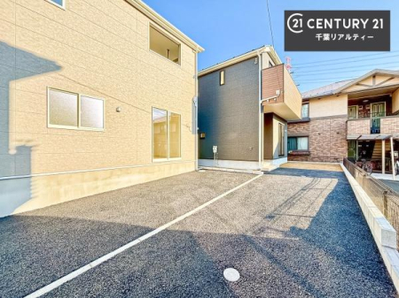 ���̑����n �����T���̂������E���v�]�E������ȂǁA���Ȃ�ƕ��ЃX�^�b�t�܂ł��\���t�����������I�s���Y�Ɋւ��邱�ƂȂ�A�ǂ̂悤�Ȃ��Ƃł����S���ӑΉ������Ē����܂��B
