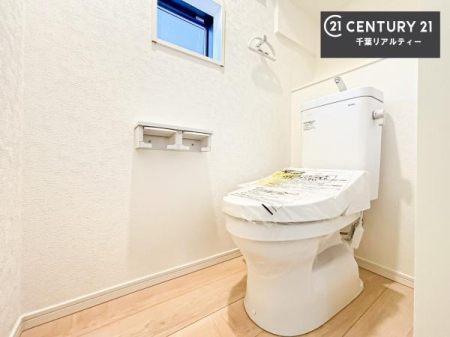 �g�C�� 1�E2�K�Ƀg�C�����������܂��I���̖Z�������ԑт��҂����ɂ��݂����ł��ˁB������Ƃ����������̂���g�C���ł�����ꂪ���₷���ł��I