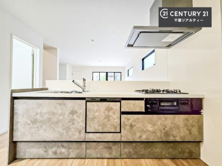 �L�b�`�� ���[�X�y�[�X���L�x�ŁA�����X�y�[�X���X�b�L���ƕЕt���Ђ�`�����p�ł��܂��I
���K�ɍ�Ƃ��ł��܂��I�����̗���������܂��I