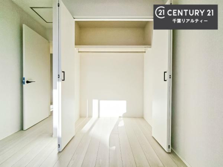 ���[ ���[�X�y�[�X�[�����Ă��܂��I�}�Ȃ��q�l�����q���Ă��U�炩�������������T�b�ƕЕt�����܂��I�������̃X�y�[�X�����܂��Ƃ肠�邨���������o���邱�Ƃ��o���܂��I