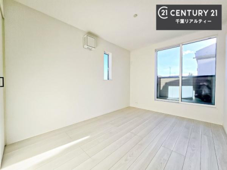 �Q�� �o���R�j�[�ɖʂ��Ă���m���ł��B���邭�����肪����A���C����������ł��܂��I���N���āA�O�ɏo�Ĕw�L�т����[�ċz�����ǂ������}������邱�Ƃ��ł��܂��B