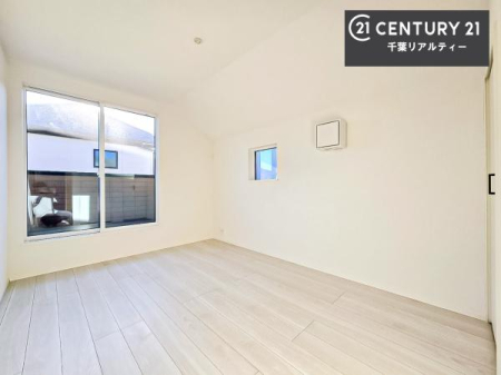 �Q�� �o���R�j�[�ɖʂ��Ă���m���ł��B���邭�����肪����A���C����������ł��܂��I���N���āA�O�ɏo�Ĕw�L�т����[�ċz�����ǂ������}������邱�Ƃ��ł��܂��B