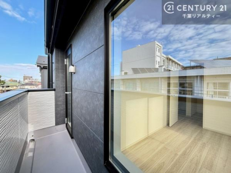 �o���R�j�[ �z������ǍD�ȃo���R�j�[�ł��I���ꂽ���ɂ͐�������n����J���I�Ȏ��Ԃ��y���߂܂��B