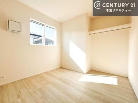 �m�� ���[�X�y�[�X�����Ă��܂��I�������X�b�L�����ڂ��鎖���ł��܂��ˁB
�Ƌ��I�΂Ȃ��V���v���ȃf�U�C���ׁ̈A�Ƌ��I�΂����C�ɓ���̋�ԍ�肪�ł������ł��ˁB