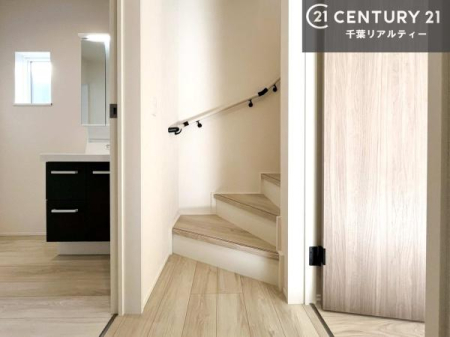 ���̑����� �K�i�͖��邭�萠������Ă��܂��B���q�l�₲�N�z�̕������S���Ă����p�����܂��ˁB