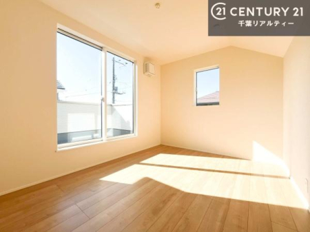 �Q�� �o���R�j�[�ɖʂ��Ă���m���ł��B���邭�����肪����A���C����������ł��܂��I���N���āA�O�ɏo�Ĕw�L�т����[�ċz�����ǂ������}������邱�Ƃ��ł��܂��B