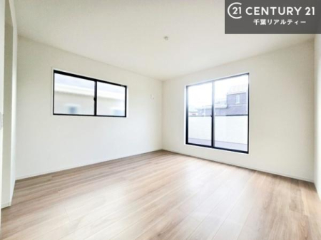 �Q�� �o���R�j�[�ɖʂ��Ă���m���ł��B���邭�����肪����A���C����������ł��܂��I���N���āA�O�ɏo�Ĕw�L�т����[�ċz�����ǂ������}������邱�Ƃ��ł��܂��B