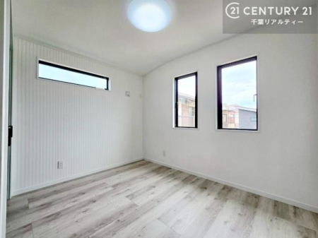 �q������ �|���o�������Ȃ��������́A���q�l�̂������Ƃ��Ă����S�ł��I
���[�X�y�[�X���[�����Ă���̂ŎU�炩�������������T�b�ƕЕt�����܂��I
