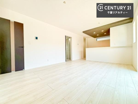 ���r���O �L�X�_�C�j���O�X�y�[�X�I������肨�H���B�΂��������y�������Ԃ��߂����܂��B���X�̔���������܂��I