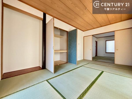 �a�� ���{�l�̐S������u�a�v�̋�ԁB�䑐�̍���Y����Ԃ͖����̂ЂƎ������o���Ă���܂��I�����b�N�X���ʂ�����̂ŉ��K�ɉ߂��������ł��B