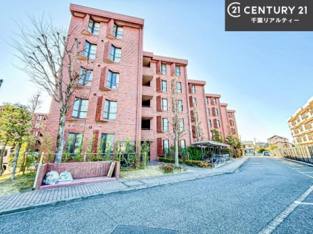 ���̑����n �����T���̂������E���v�]�E������ȂǁA���Ȃ�ƕ��ЃX�^�b�t�܂ł��\���t�����������I�s���Y�Ɋւ��邱�ƂȂ�A�ǂ̂悤�Ȃ��Ƃł����S���ӑΉ������Ē����܂��B
