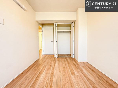 ���r���O�ȊO�̋��� �V���v���Ƀf�U�C������Ă��邽�߁A�Ƌ��I�т܂���I
���C�ɓ���̉Ƌ��u���Ă��낰���Ԃ���邱�Ƃ��ł��܂��B