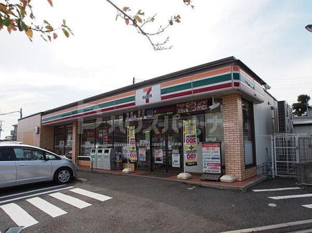 ���ӊ� �y�R���r�j�z�Z�u���C���u���D���Í�3���ړX�F634m