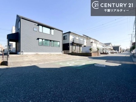 �O�ʓ��H�܂ތ��n�ʐ^ ���ӊ���A���q�l�̂���]�ɍ������������ꏏ�ɂ��ē���v���܂��B�Z��[���A�h�o�C�U�[�ɂ�邲���k������܂��B���Ђ͂��₢���킹�ɑ��Ή����܂��I���҂������܂���I