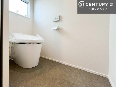 �g�C�� �X�^�C���b�V���ȃ^���N���X�g�C���I