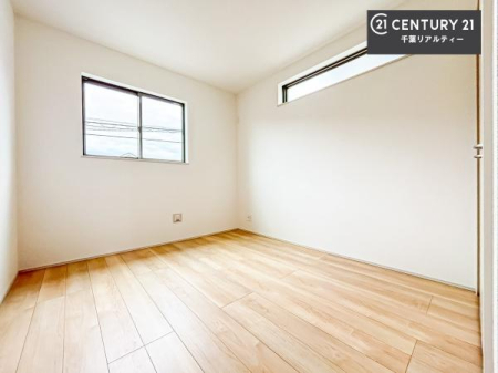 �m�� 2�ʍ̌����m�ۂ������邢�����́A���ʂ����ǂ��A���邭��ϋ��S�n�̗ǂ���ԂƂȂ��Ă���܂��B�����b�N�X���ĉ߂�����S�n�̗ǂ��������ł��I���̖ڊo�߂��X�b�L�����܂��ˁI