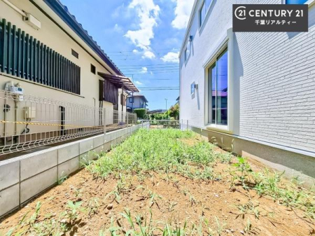 �� �z������ǍD�Ȃ���ł��I���ꂽ���ɂ͐�������n����J���I�Ȏ��Ԃ��y���߂܂��B
�K�[�f�j���O��ƒ�؉����y���߂܂��I