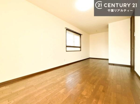 �Q�� �D���������������ޗm���́A���̖ڊo�߂��C�������ǂ������ł��ˁB���������Ԃ��������Ɖ߂������Ƃ��ł��܂��B�D�����F�����̃t���[�����O���ǂ�ȉƋ�ɂ��}�b�`���܂��I