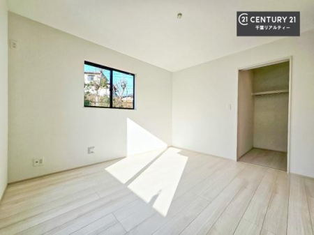 �q������ ���邢�m���I�����͎��R�̖��邳�œd�C�������ɉ߂������Ƃ��ł��܂��I���q�l�̂��׋������肻���I