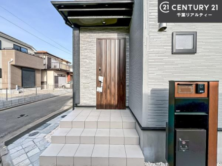 ���̑����n �����T���̂������E���v�]�E������ȂǁA���Ȃ�ƕ��ЃX�^�b�t�܂ł��\���t�����������I�s���Y�Ɋւ��邱�ƂȂ�A�ǂ̂悤�Ȃ��Ƃł����S���ӑΉ������Ē����܂��B
