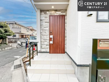 ���̑����n �����T���̂������E���v�]�E������ȂǁA���Ȃ�ƕ��ЃX�^�b�t�܂ł��\���t�����������I�s���Y�Ɋւ��邱�ƂȂ�A�ǂ̂悤�Ȃ��Ƃł����S���ӑΉ������Ē����܂��B
