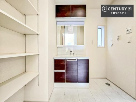 ���ʑ�E���ʏ� -