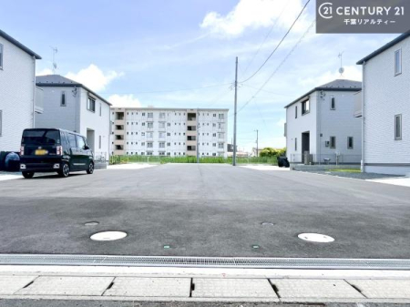 �O�ʓ��H�܂ތ��n�ʐ^ ���蓹�H�����L���J�����ǍD�I