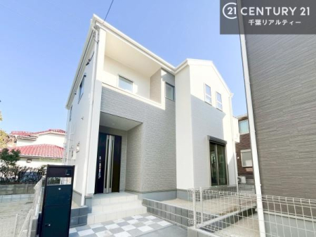 ���̑����n �����T���̂������E���v�]�E������ȂǁA���Ȃ�ƕ��ЃX�^�b�t�܂ł��\���t�����������I�s���Y�Ɋւ��邱�ƂȂ�A�ǂ̂悤�Ȃ��Ƃł����S���ӑΉ������Ē����܂��B
