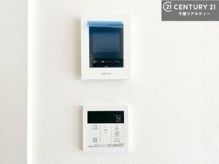 ���̑� TV���j�^�[�t���C���^�[�z���ł��q�l�̂�����Ԓ��Ȃǂ����S�ł��ˁB
�{�^���ЂƂł����C�̏������ƂƂ̂��I�I�[�g�o�X���B