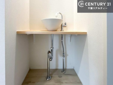 ���ʑ�E���ʏ� �Q�K�Ɏ�􂢃X�y�[�X����I�g�C���㉺�ɉ��肸�ɂ����Ɏ�􂢂��ł���̂ŕ֗��I