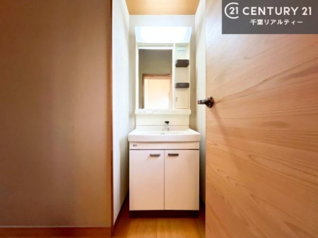 ���ʑ�E���ʏ� �Q�K�Ɏ�􂢃X�y�[�X����I�g�C���㉺�ɉ��肸�ɂ����Ɏ�􂢂��ł���̂ŕ֗��I