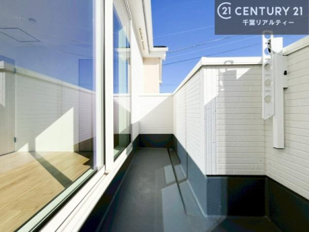 �o���R�j�[ �z������ǍD�ȃo���R�j�[�ł��I���ꂽ���ɂ͐�������n����J���I�Ȏ��Ԃ��y���߂܂��B