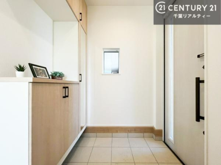 ���� ���ċA���Ă��Ă��A�������܁I�����������Ȃ�A�D�����}������Ă�����ԂɂȂ��Ă��܂��B
���邭��������錺�ւł��I