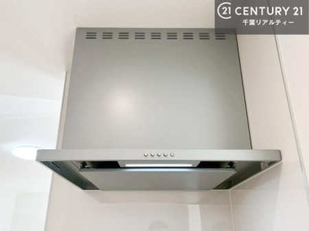 �L�b�`�� ���C��t���̃L�b�`���Ȃ̂ň��S���ăK�X���g�p�ł��܂��I
���ȏL�����ǂ��o���Ă���ĉq���I�ȃL�b�`�����ۂĂ܂��ˁI
