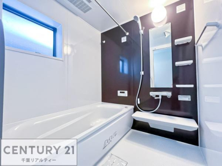 ���� �y���d�l�ʐ^�z�L�X�o�X�ň���̔������t���b�V���B�����L�΂���̂ŁA�����ɂ��������ƐZ����܂��ˁI���炩���Ȑ��Ő݌v����Ă��났�̂ЂƎ���L�Ӌ`�ɖ��킦��o�X���[���ł��B