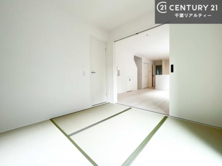 �a�� ���r���O�Ɨאڂ����a���ł��I�Ǝ��̋x�e�X�y�[�X��L�b�Y�X�y�[�X�Ƃ��Ċ��p����̂��悳�����ł��ˁI
�a���̎g�����͖�����I