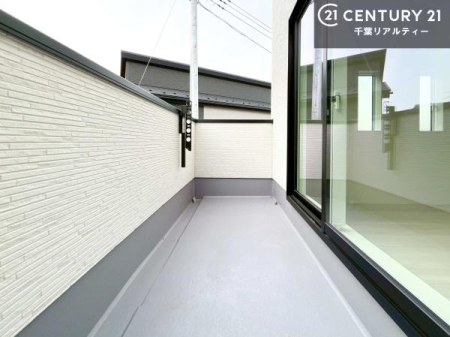 �o���R�j�[ �z������ǍD�ȃo���R�j�[�ł��I���ꂽ���ɂ͐�������n����J���I�Ȏ��Ԃ��y���߂܂��B