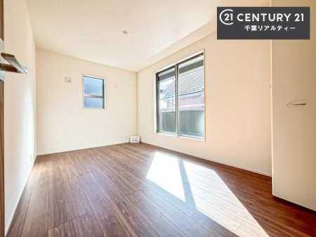 �Q�� �o���R�j�[�ɖʂ��Ă���m���ł��B���邭�����肪����A���C����������ł��܂��I���N���āA�O�ɏo�Ĕw�L�т����[�ċz�����ǂ������}������邱�Ƃ��ł��܂��B