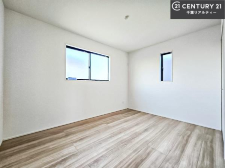 �q������ �|���o�������Ȃ��������́A���q�l�̂������Ƃ��Ă����S�ł��I
���[�X�y�[�X���[�����Ă���̂ŎU�炩�������������T�b�ƕЕt�����܂��I