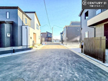 �O�ʓ��H�܂ތ��n�ʐ^ ���ӊ���A���q�l�̂���]�ɍ������������ꏏ�ɂ��ē���v���܂��B�Z��[���A�h�o�C�U�[�ɂ�邲���k������܂��B���Ђ͂��₢���킹�ɑ��Ή����܂��I���҂������܂���I